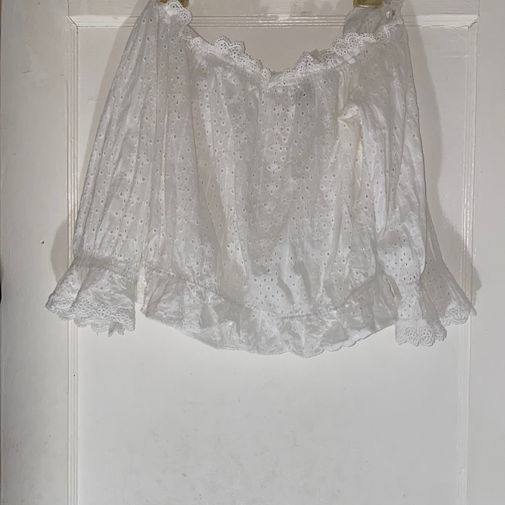 H&M Off-the-Shoulder Top